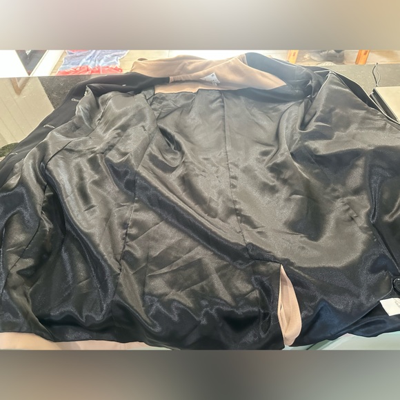 Linea by Louis Dell'Olio Beige Double Breasted Tan Trench Coat Sz 16 Classic - Picture 13 of 13